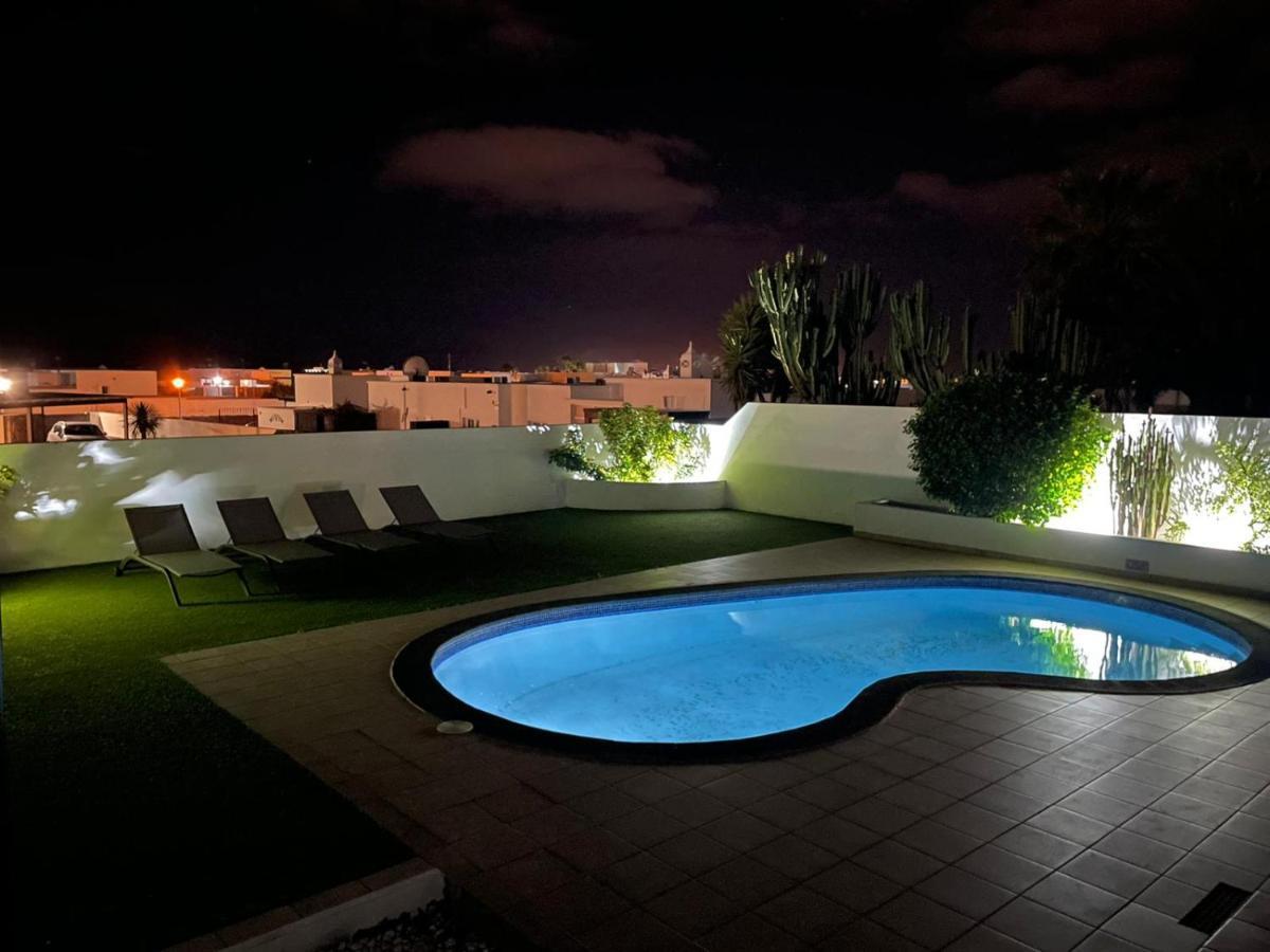 Villa Splendid Casa Nostra, Private Pool, Wifi, Garden à Playa Blanca  Extérieur photo